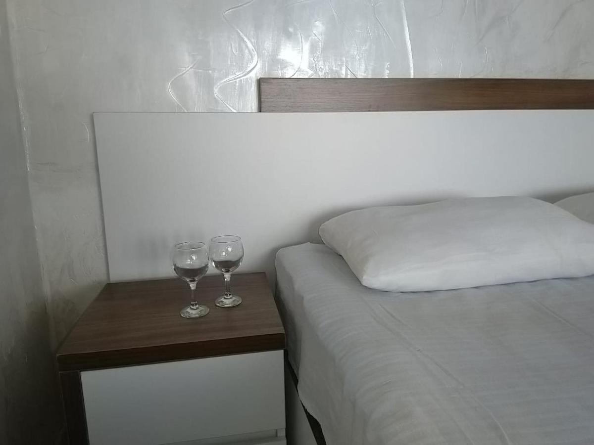 Geno Guest House Kvariati Eksteriør bilde