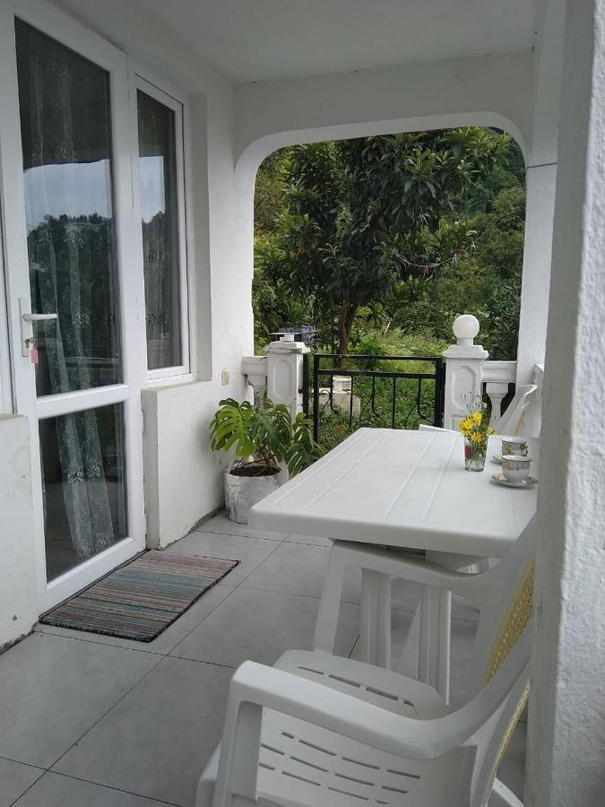 Geno Guest House Kvariati Eksteriør bilde